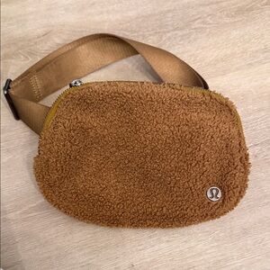 Lululemon Tan Sherpa Belt Bag